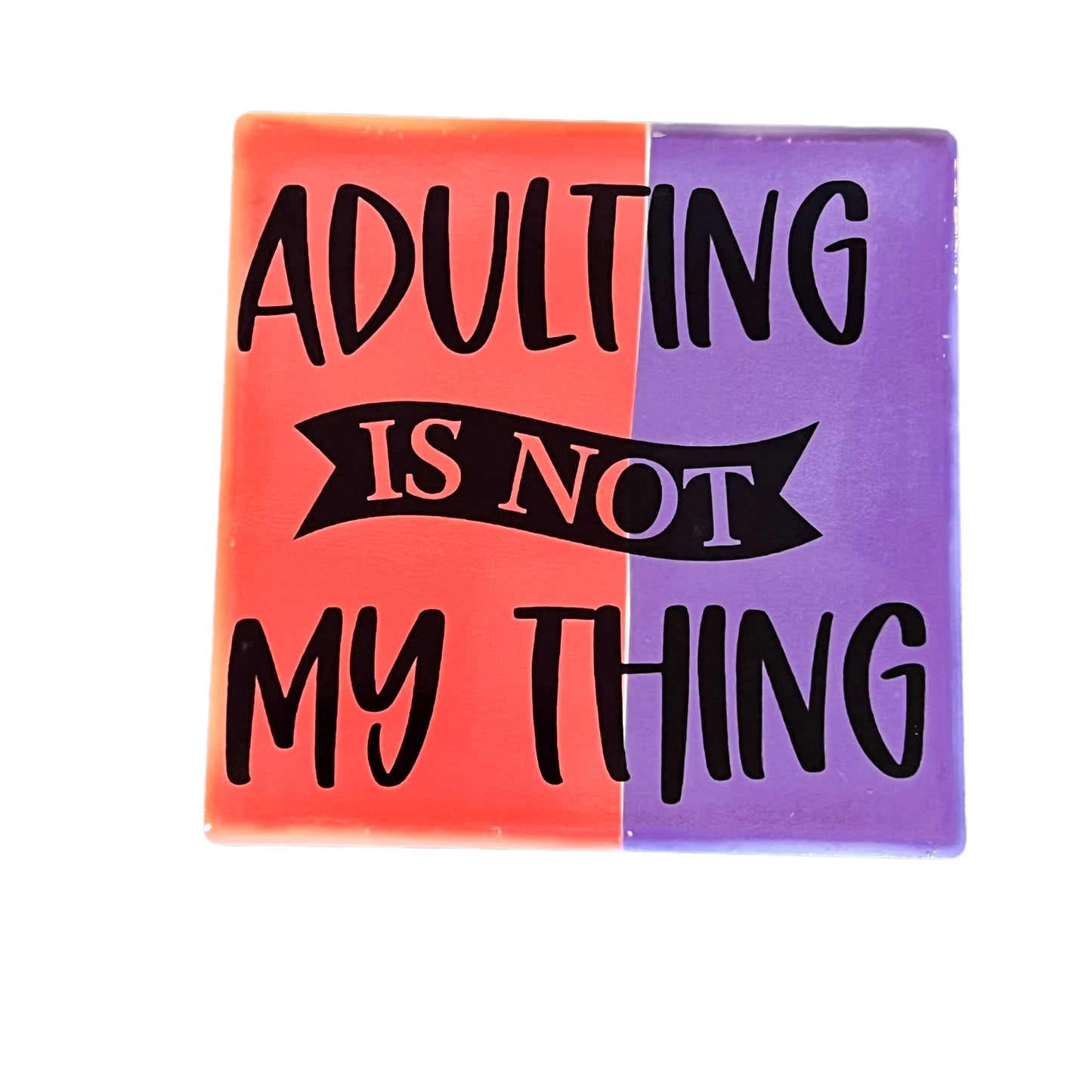 JenDore « Adulting Is Not My Thing » Dessous de verre carré en céramique rouge violet