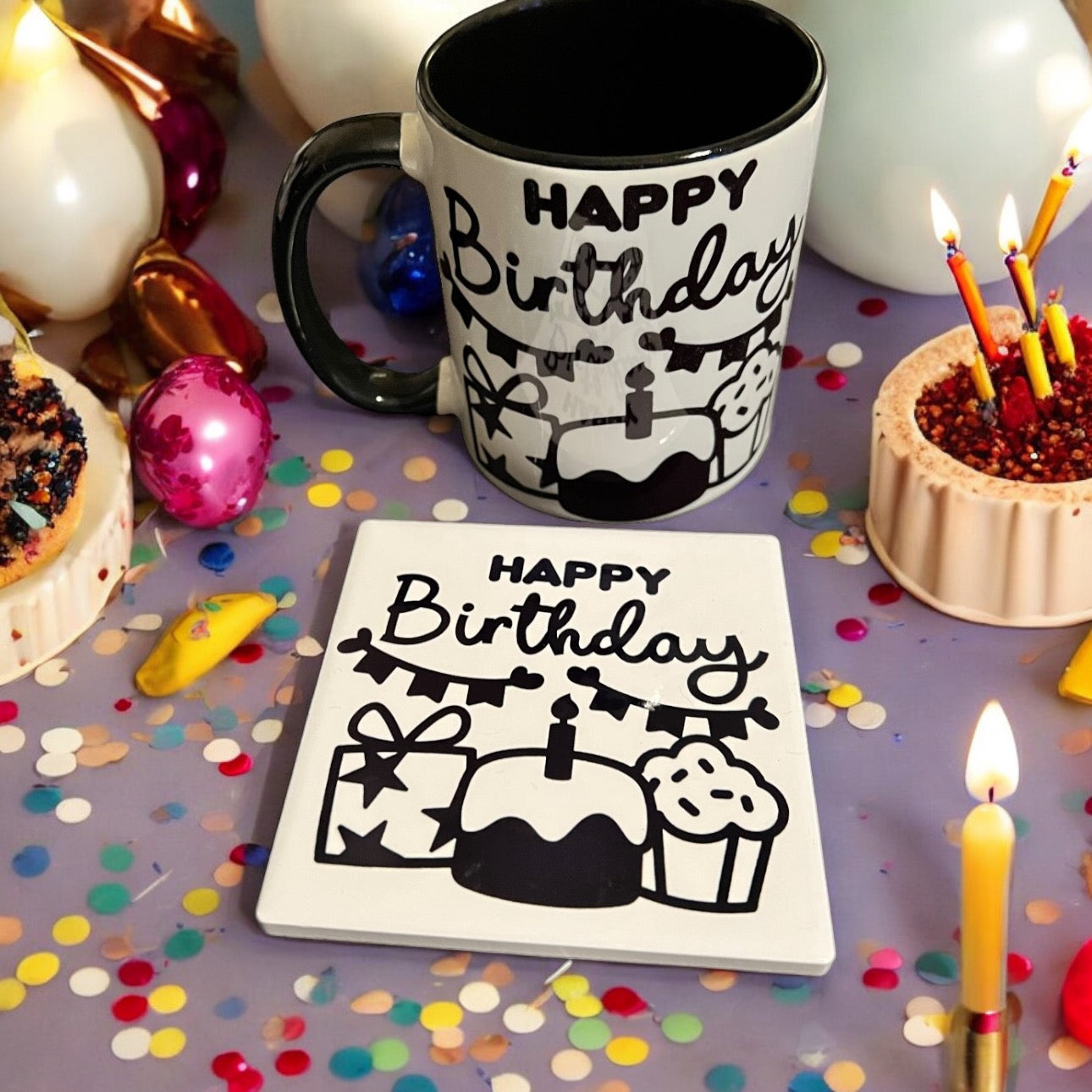 Coffret cadeau tasse et sous-verre noir et blanc JenDore Happy Birthday